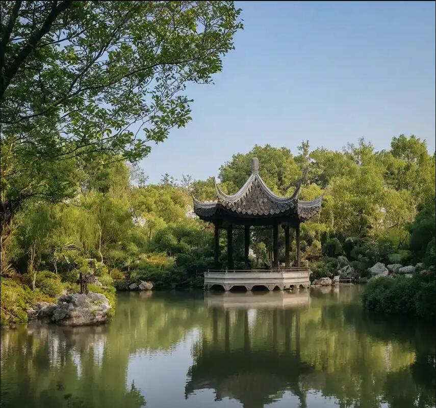 澳门雨双房地产有限公司